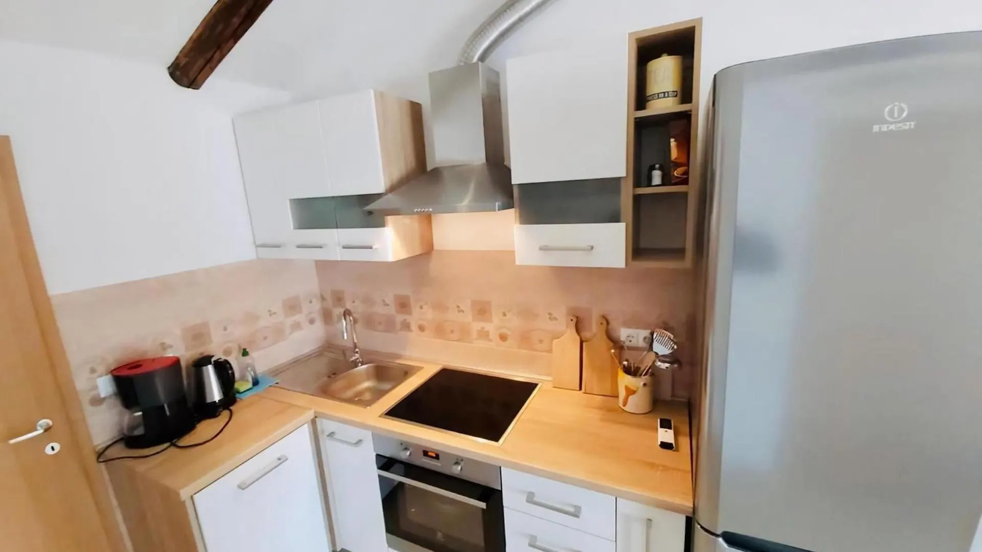 Apartment Karlo Auf Zwei Wohnebenen, Mit Meerblick Supetarska Draga Croatia