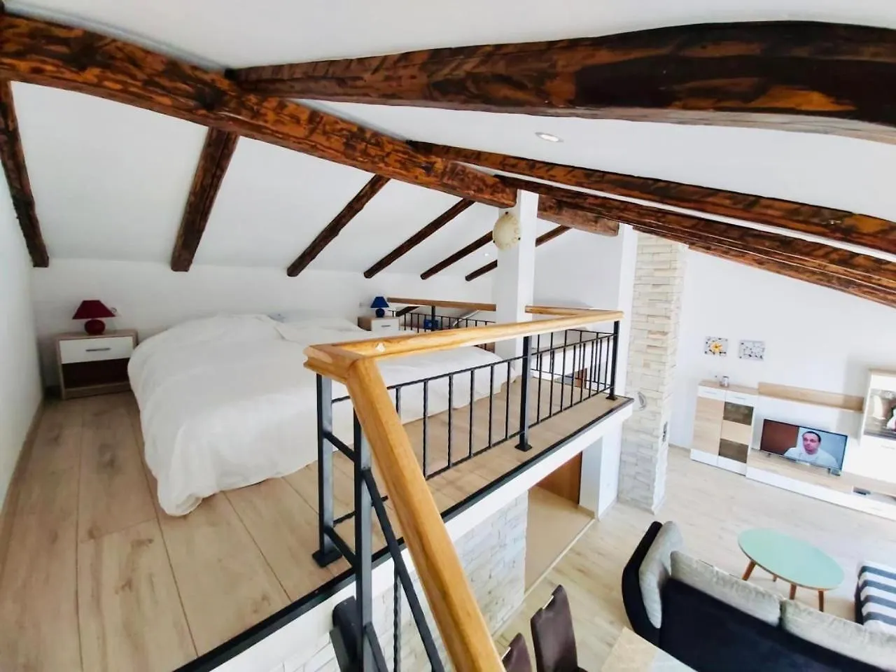 Apartment Karlo Auf Zwei Wohnebenen, Mit Meerblick Supetarska Draga